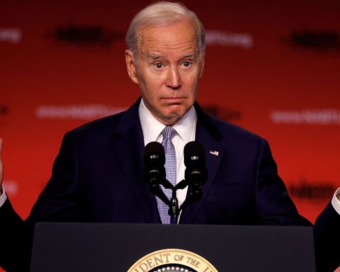 Fox News Fact-Checks Biden’s Passing Reference to His Grandfather’s Death: ‘Take It for What You Will’ (Video)