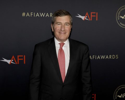 Charles Rivkin Tells Cinema Owners MPA Wants  “To Get Even More Movies On Your Screens”