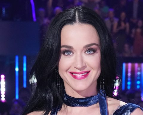 Katy Perry’s Haircut Features 2 Divisive Trends
