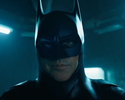 The Flash: Michael Keaton Was ‘Emotional’ About Seeing Original Batcave for First Time in 30 Years