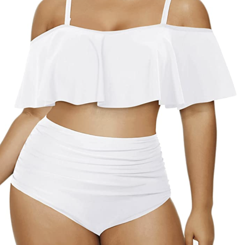 Best Plus-Size Swimwear 2023: Our Fave One-Piece & Two-Piece Swimsuits