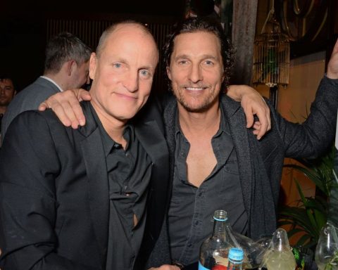 Woody Harrelson Seems Seriously Convinced Matthew McConaughey Is His Brother