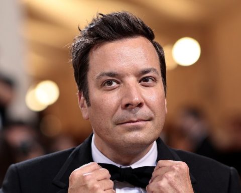 ‘Tonight Show’ Staffer Pins Jimmy Fallon After Bowling Session, Missed Meeting Over Pay: ‘A Fun Party Won’t Pay My Rent’
