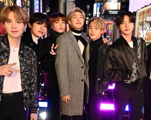 That Mysterious, Highly Anticipated Celebrity Memoir Is a BTS Book