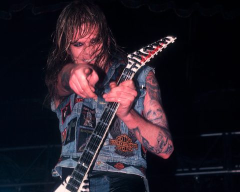 Chris Holmes: “I’m overlooked, sure. When I was in W.A.S.P., I was never allowed to do any interviews with guitar magazines. Blackie Lawless wouldn’t let me”