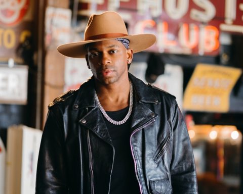 Jimmie Allen Issues Apology to Wife Alexis Gale for ‘Humiliating Her With My Affair’