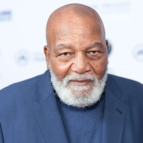 Jim Brown, NFL star turned actor and action hero, dies at 87