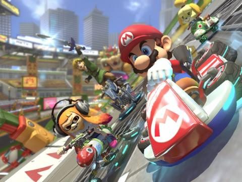 Mario Kart 8 Deluxe Tops the Japanese Charts, NS Sells 217K, PS5 Sells 100K
