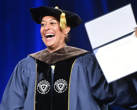 Tracee Ellis Ross Awarded Honorary PhD From Spelman College: ‘I Became A Spelmanite!’