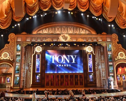 Tony Awards: WGA Asks Nominated Members Not To Attend Ceremony